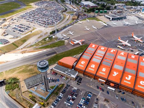 £22+ Flights from London Luton Airport to Palma de .
